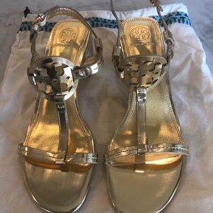 Tory Burch Miller, Gold, Jute heel sandals size 9. Never been worn. NWT .
